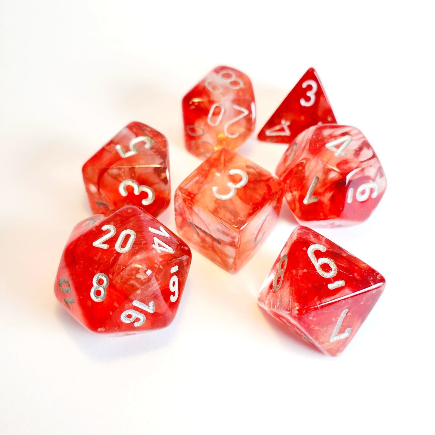 Nebula: 7 Die-Set Red/Silver