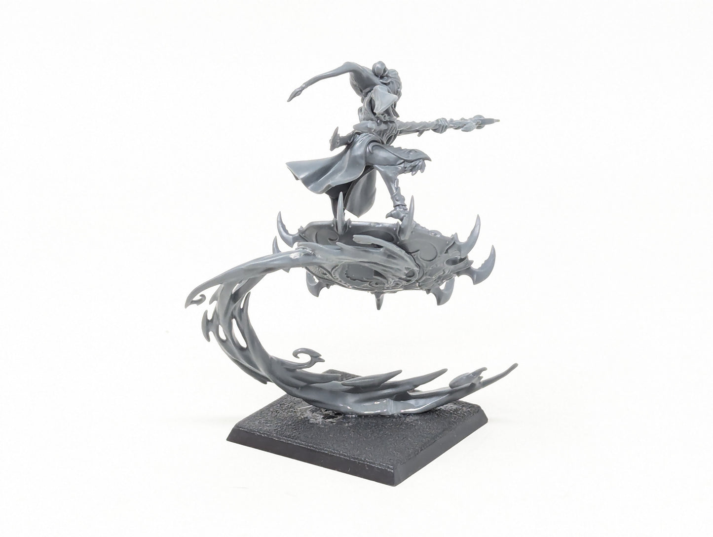 Magister on Disc of Tzeentch