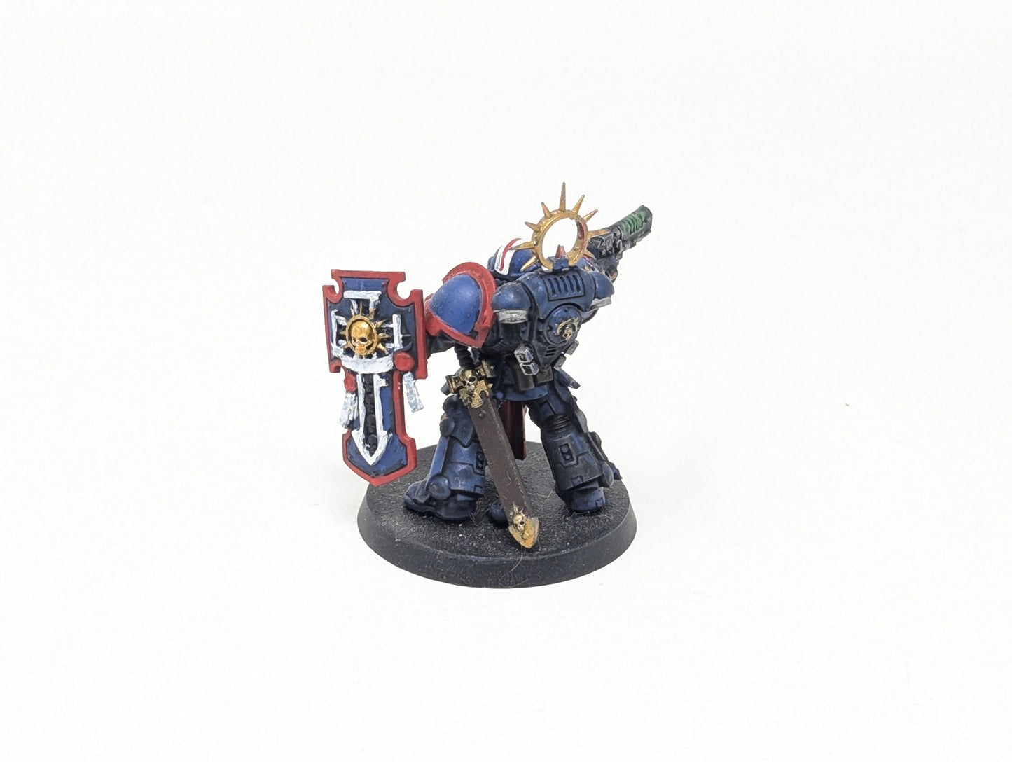 Lieutenant with Storm Shield (Tabletop)