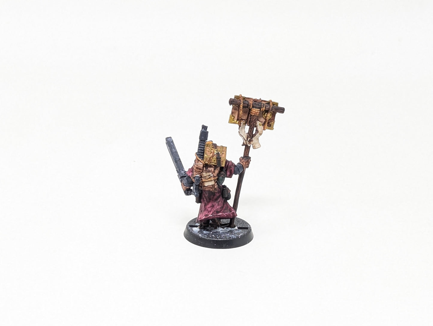 Missionary with Chainsword (Old Model/Tabletop)