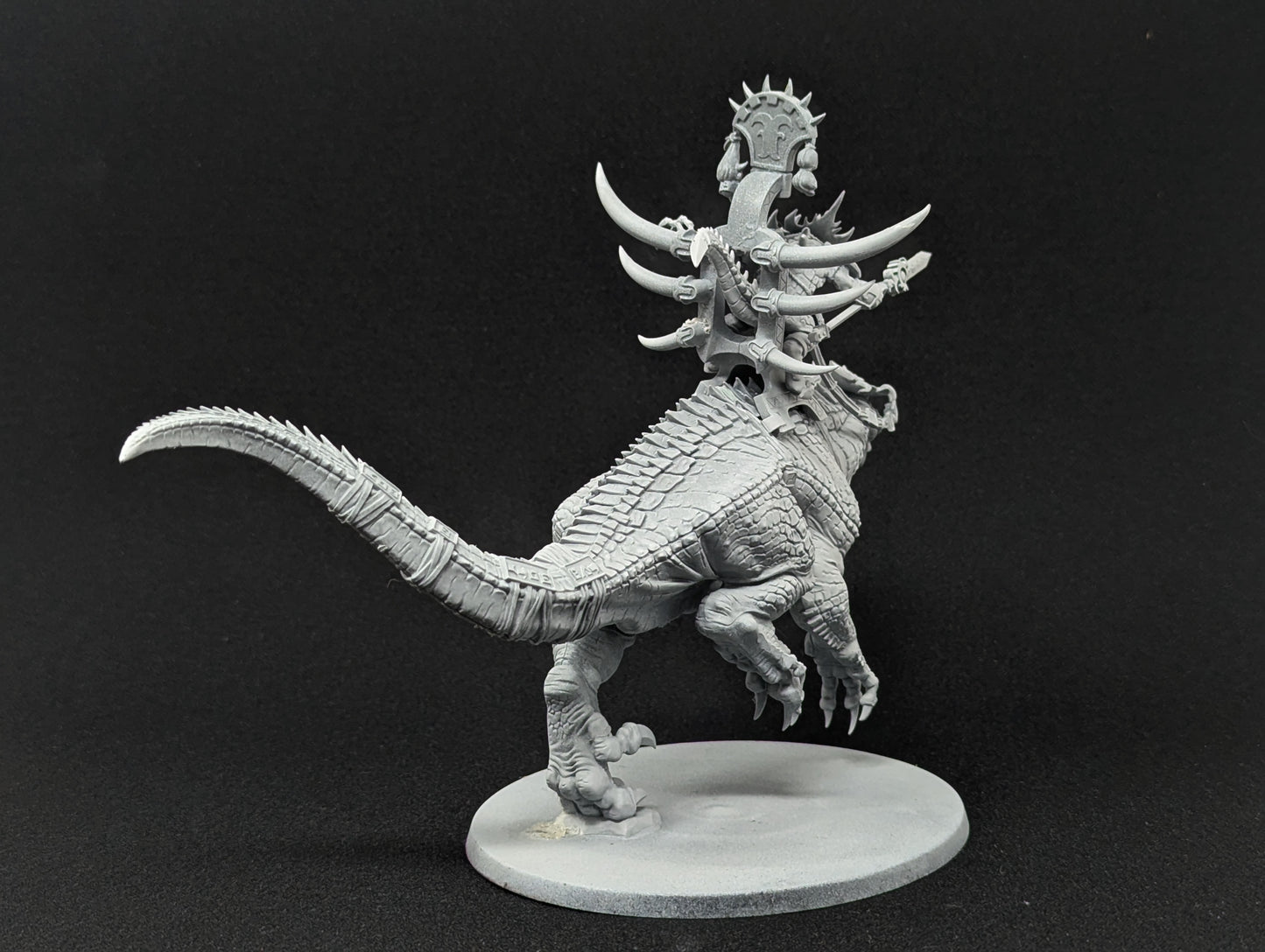 Saurus Oldblood on Carnosaur