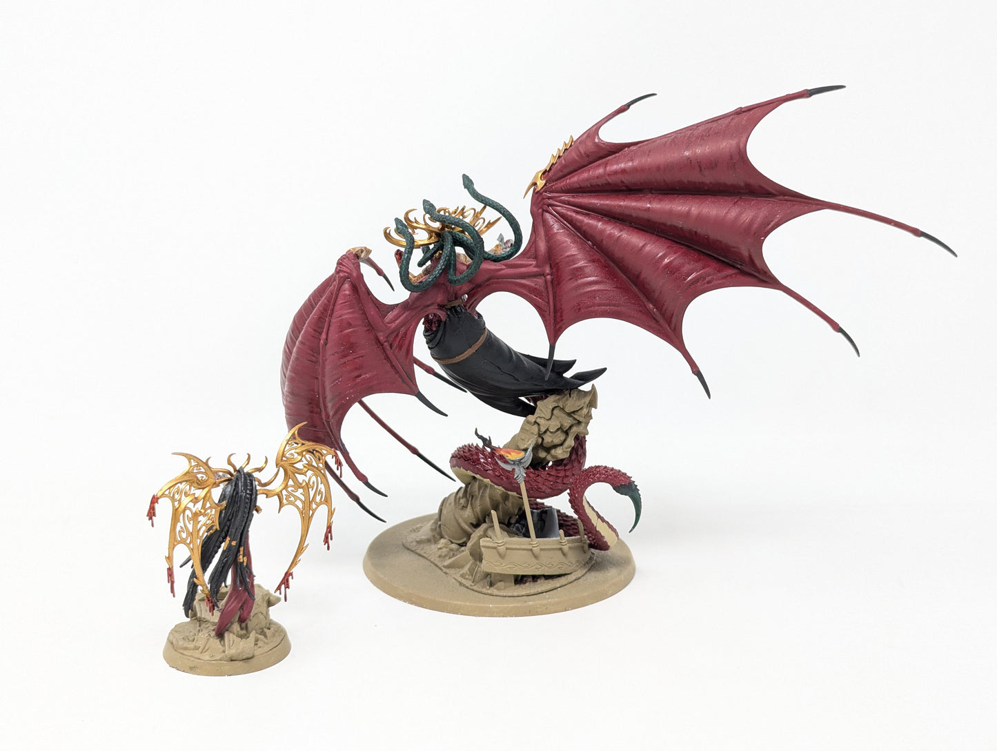 Morathi-Khaine and the Shadow Queen (Tabletop)