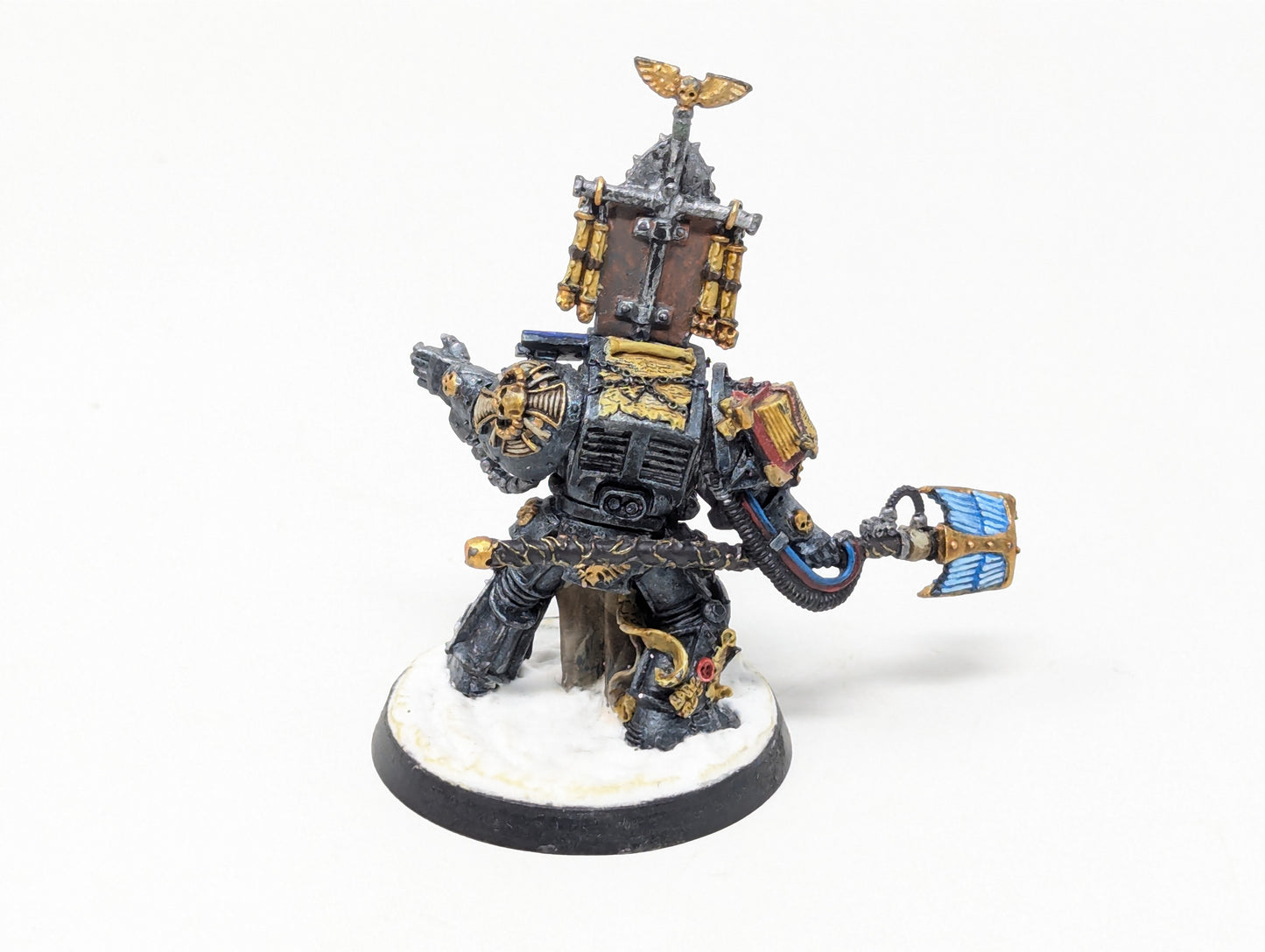 Librarian in Terminator Armour (Old Model/Tabletop)