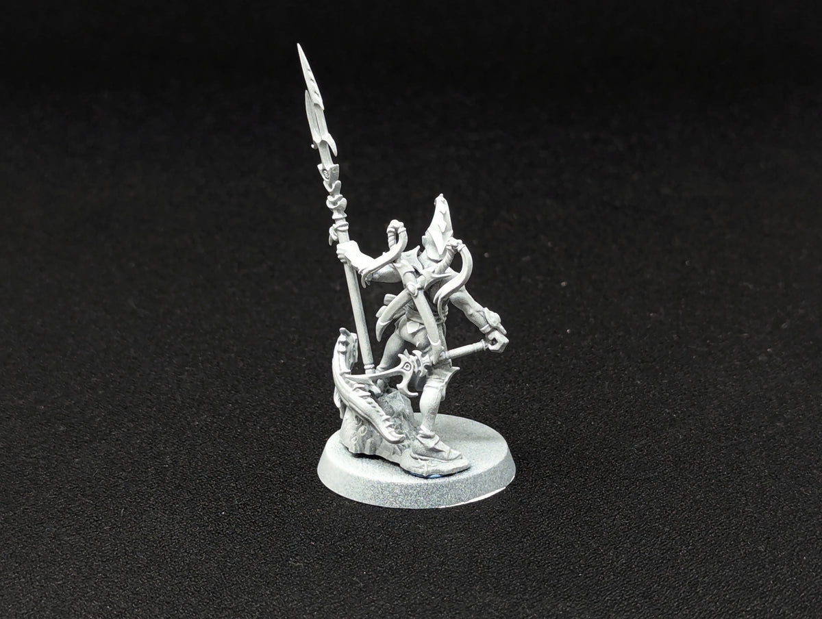 Akhelian Thrallmaster