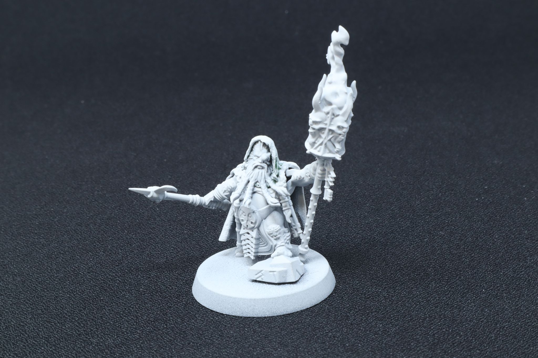 Auric Runemaster (Conversion) – Bastion