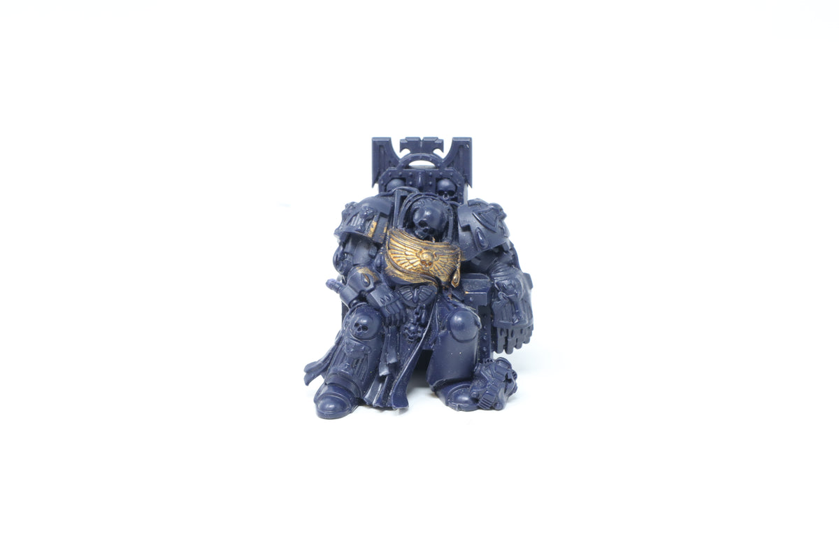 Dead Terminator Mini Dead Terminator on Throne – Bastion