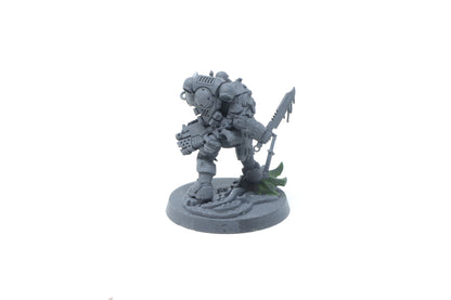 Primaris  Lieutenant with Combi-Weapon