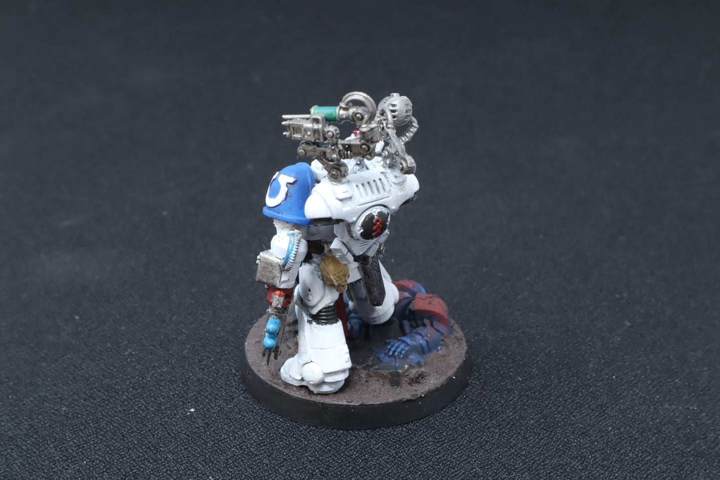 Primaris Apothecary (Tabletop)