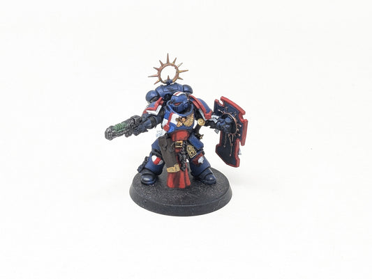 Lieutenant with Storm Shield (Tabletop)
