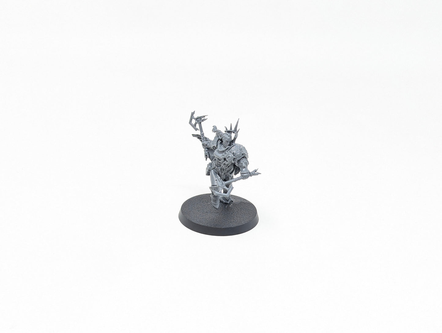 Neave Blacktalon / Knight-Zephyros