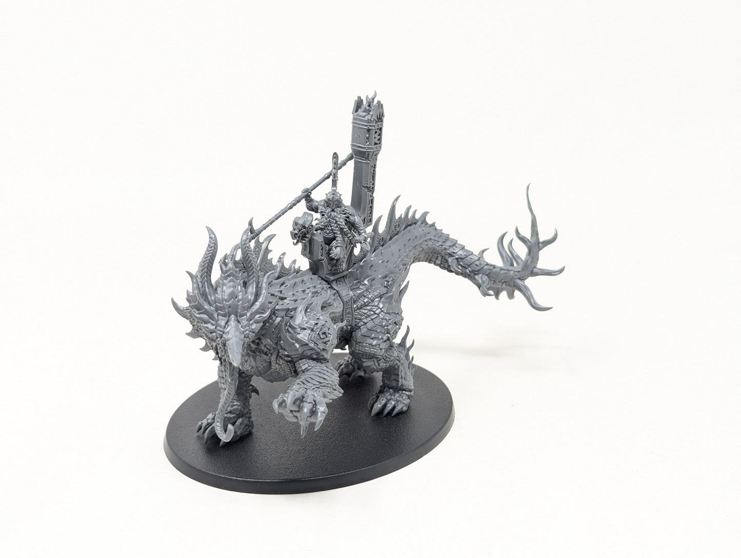 Auric Runeson on Magmadroth