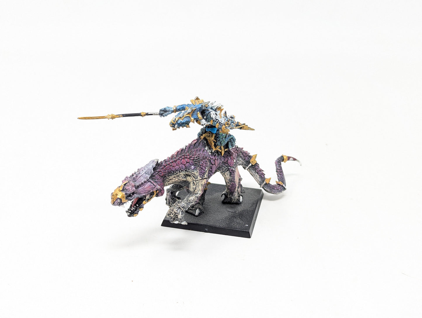 Saurus Oldblood on Carnosaur (Old Model/Tabletop)