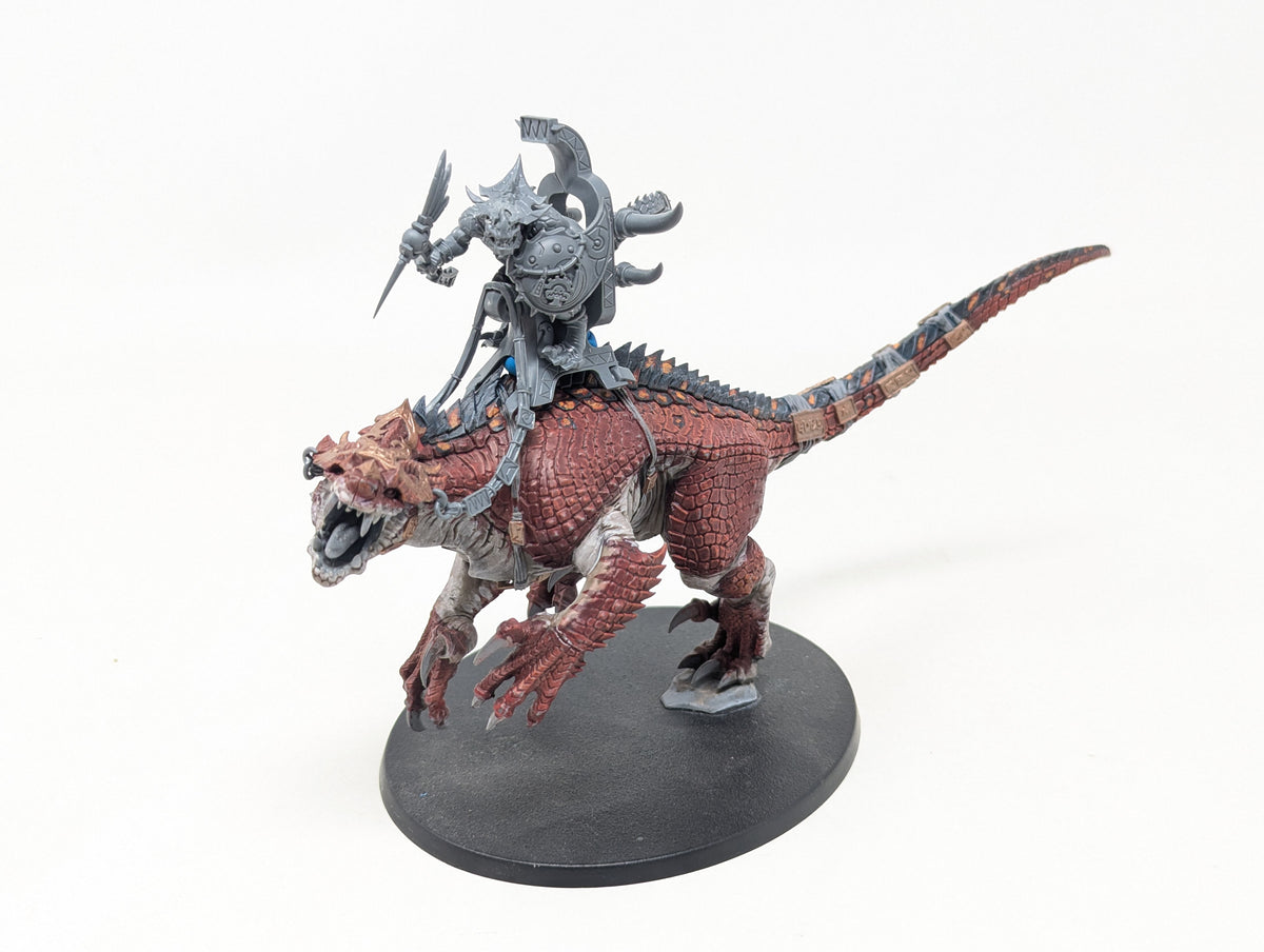 Saurus Rider Saurus Scar-Veteran on Carnosaur – Bastion
