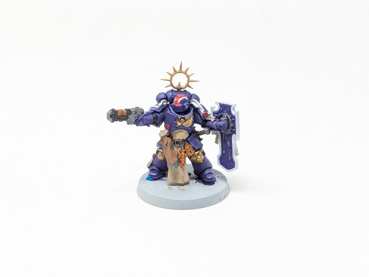 Lieutenant with Storm Shield (Tabletop)