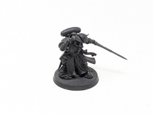 Primaris Librarian in Phobos Armour