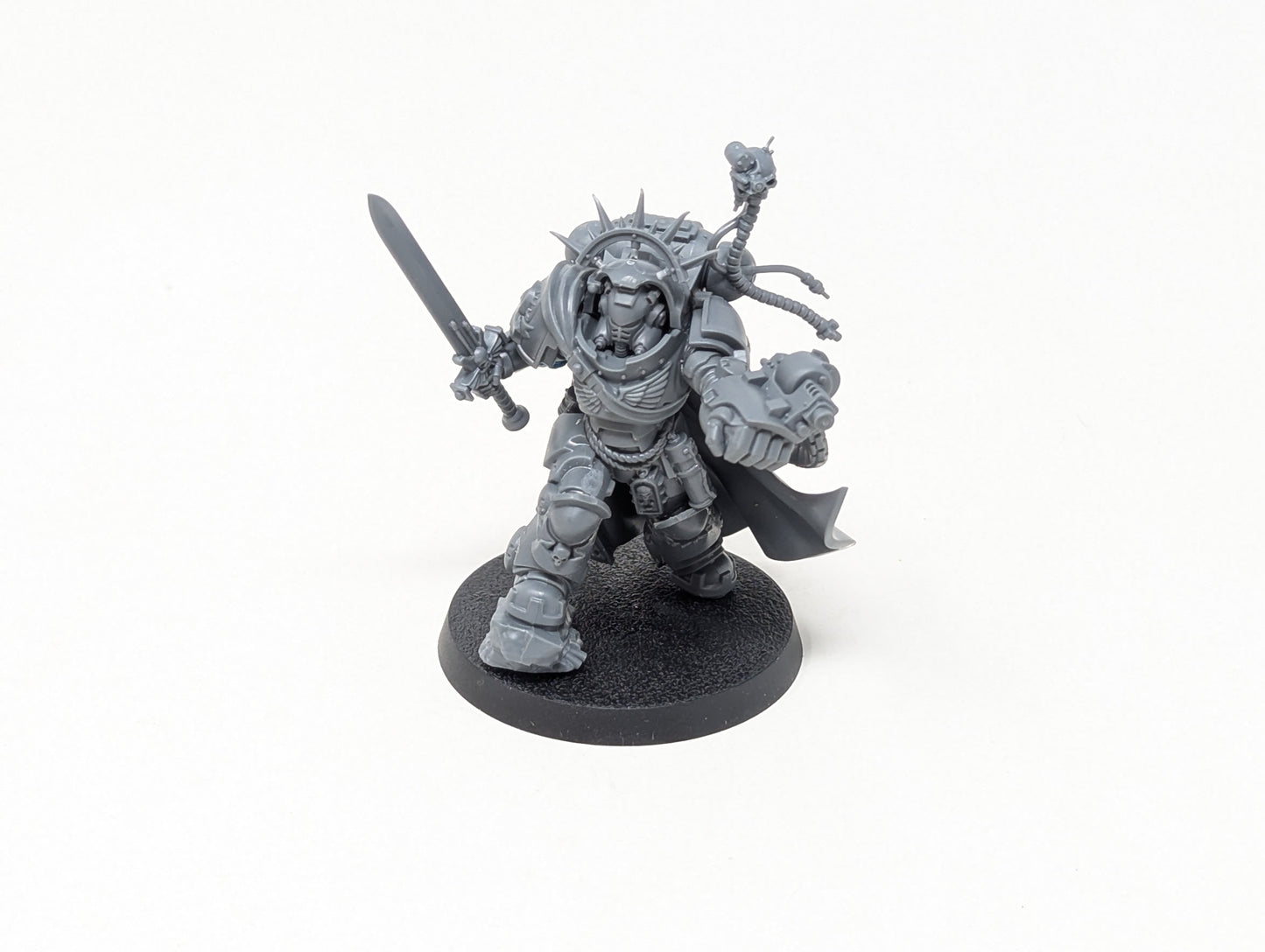 Captain in Gravis Armour