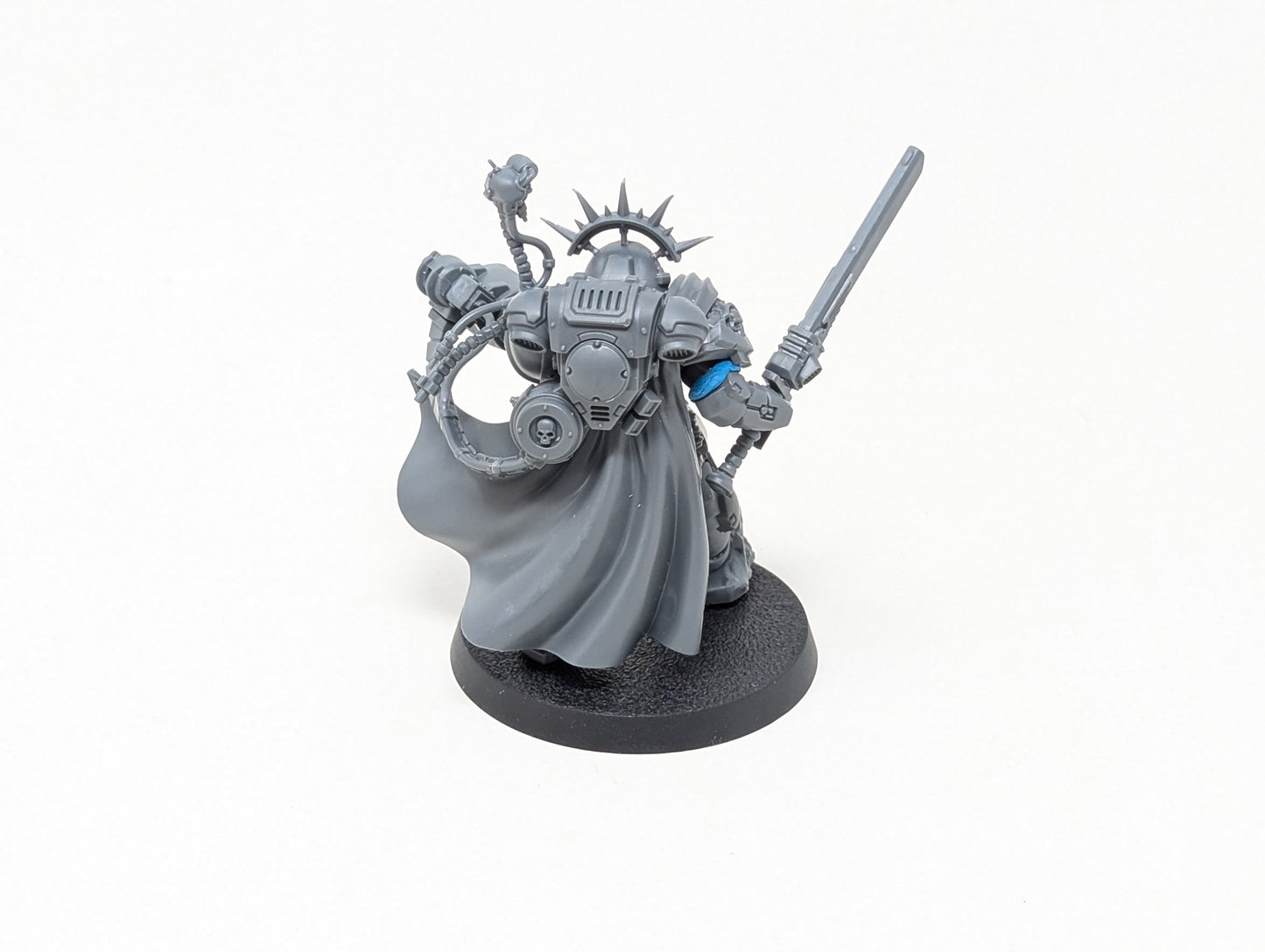 Captain in Gravis Armour