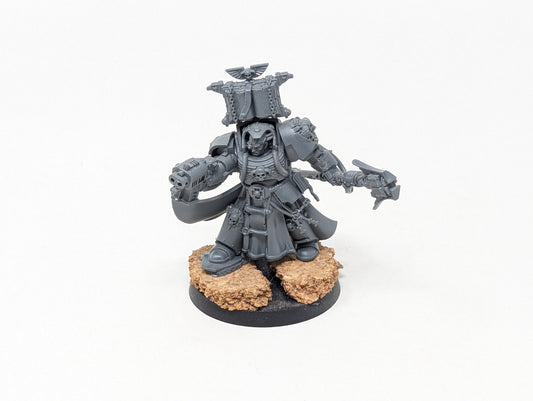 Librarian in Terminator Armour (Old Model)