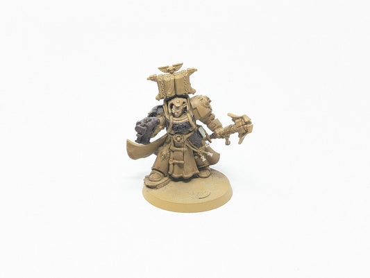 Librarian in Terminator Armour (Old Model)