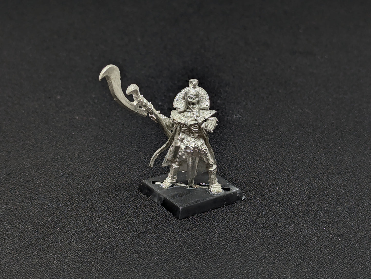 Tomb King with Great Weapon
