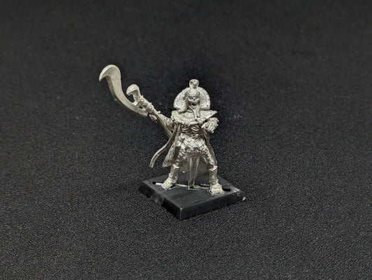 Tomb King with Great Weapon