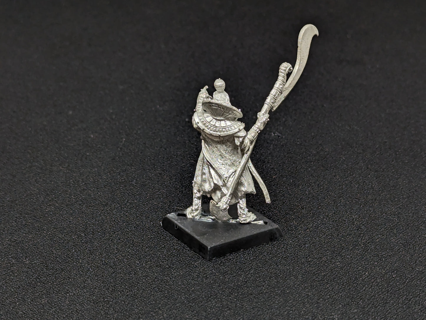 Tomb King with Great Weapon