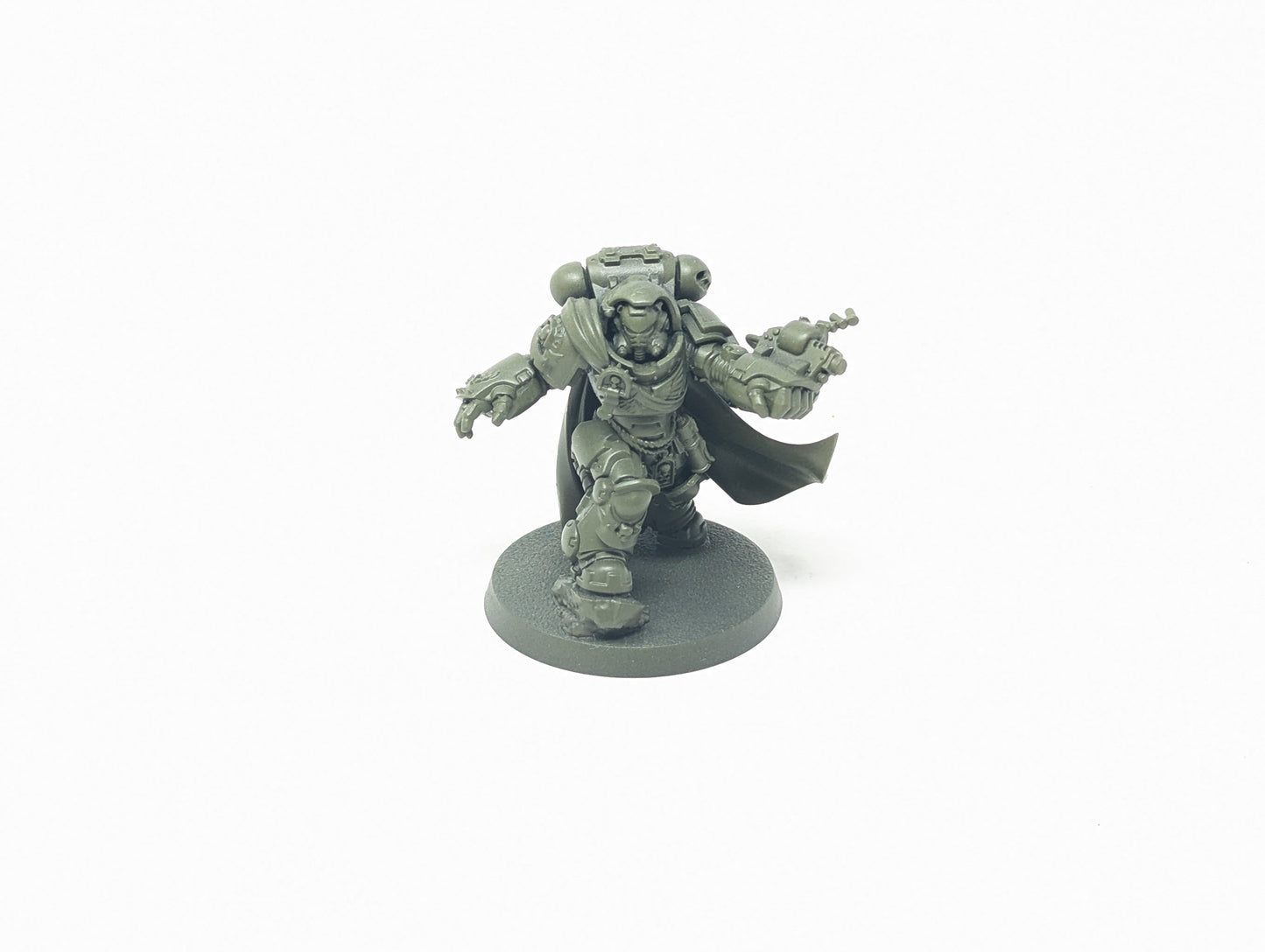 Captain in Gravis Armour