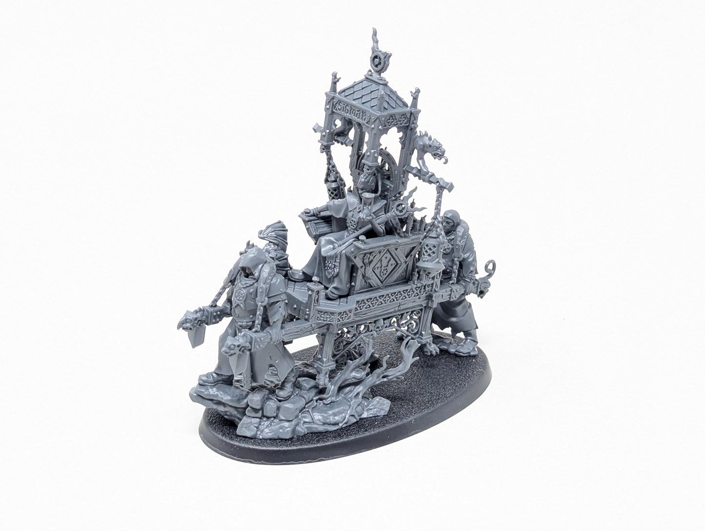 Pontifex Zenestra, Matriarch of the Great Wheel