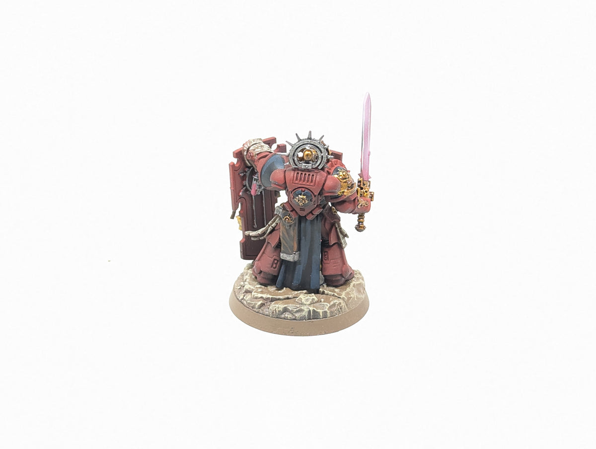 Captain with Relic Shield (Tabletop)