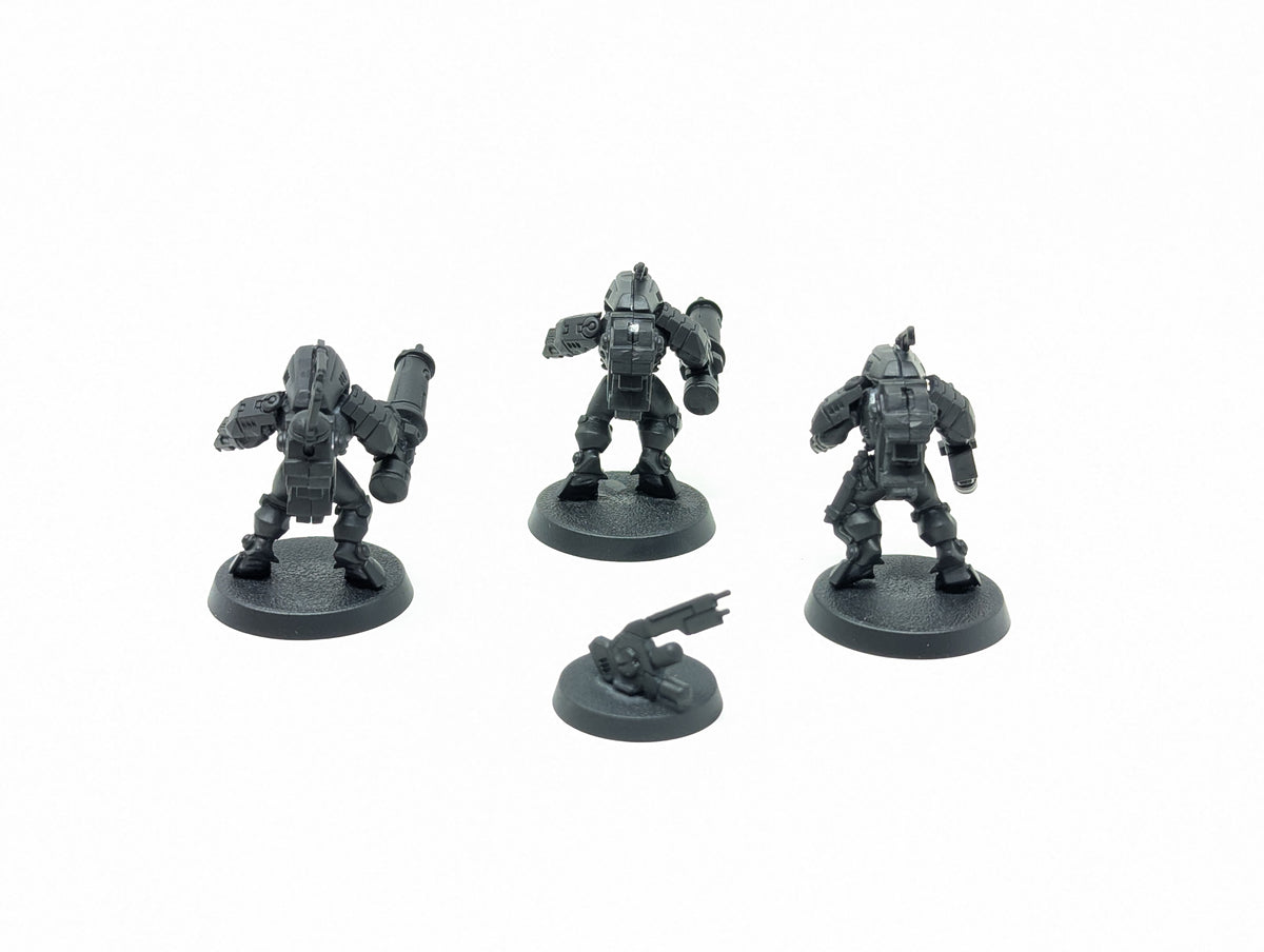 Stealth Battlesuits (Old Models)