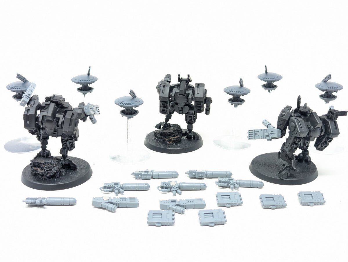 XV8 Crisis Battlesuit Team