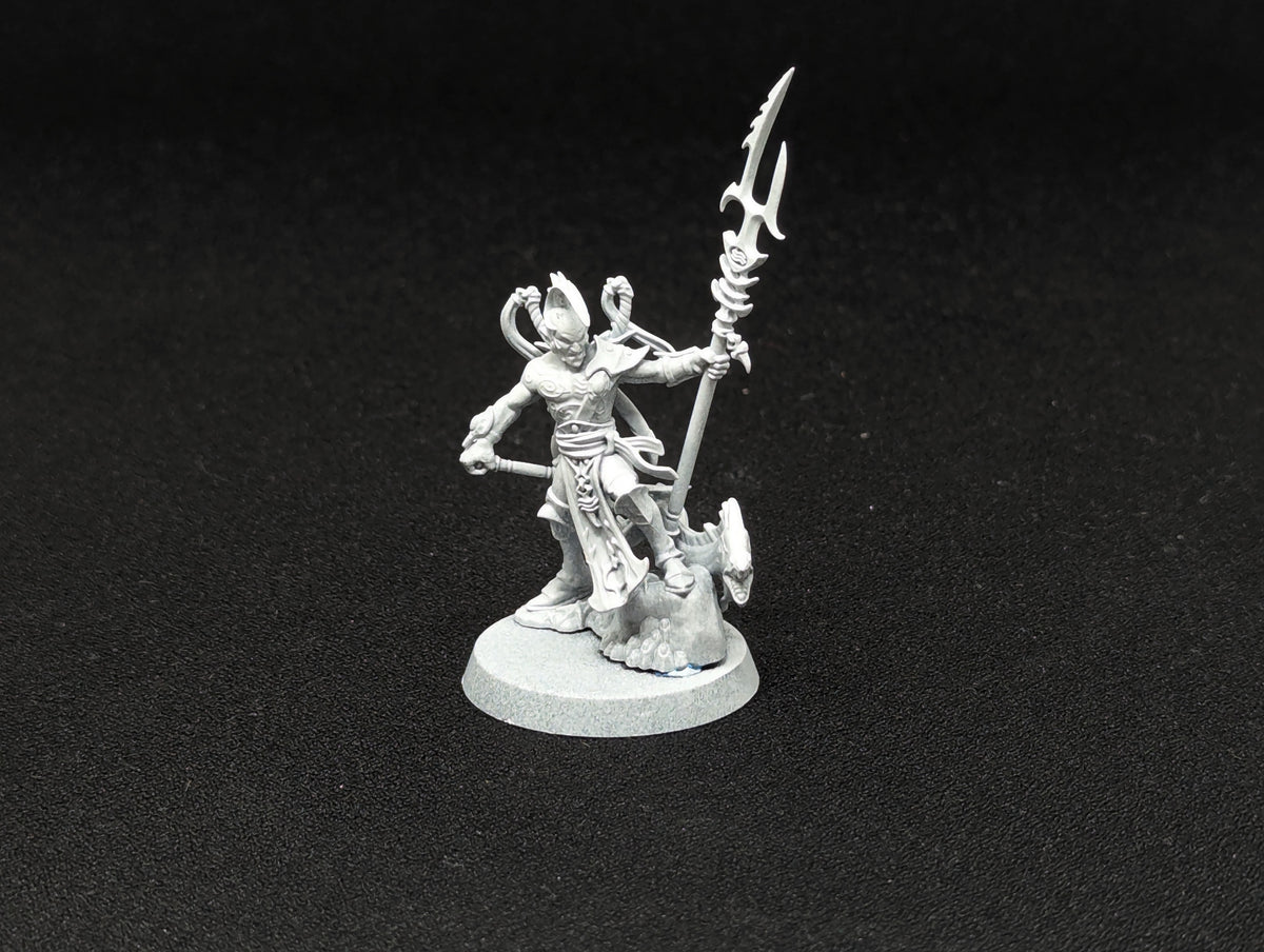 Akhelian Thrallmaster
