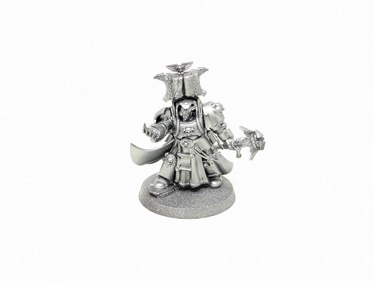 Librarian in Terminator Armour (Old Model)