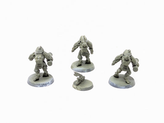 Stealth Battlesuits (Old Models)